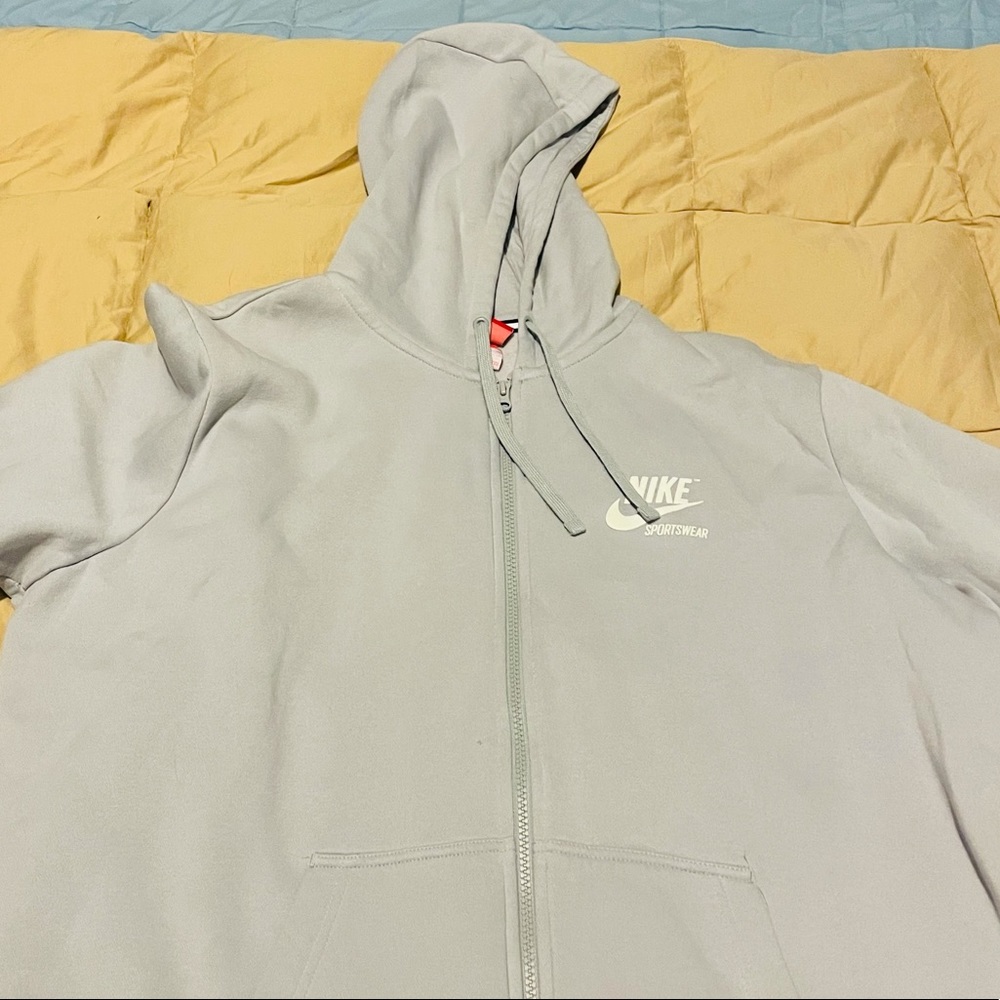 Nike zip up. Xl